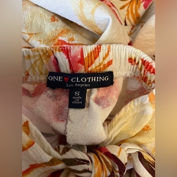 One Clothing‎ Los Angeles Floral Romper Size S - Picture 4 of 6